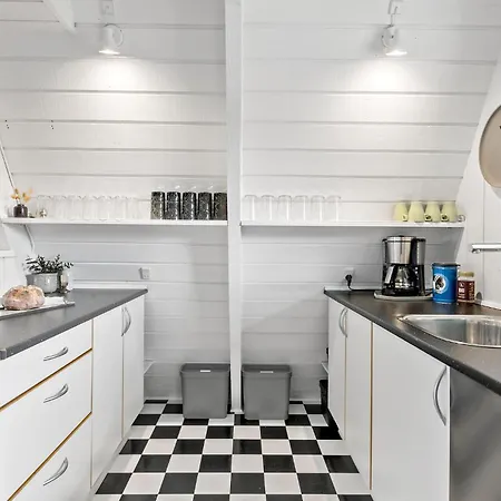 Semesterbostad Awesome In With Wifi